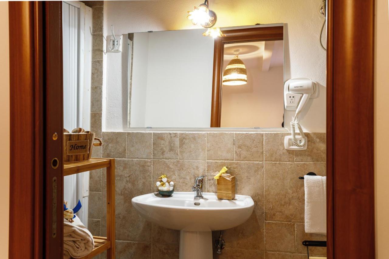 B&B La Corte San Francesco Bari Luaran gambar
