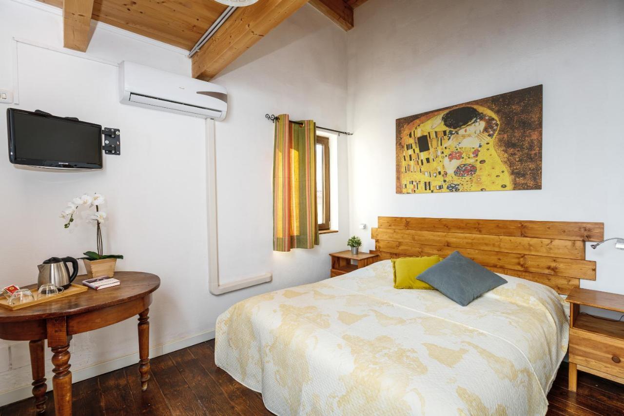 B&B La Corte San Francesco Bari Luaran gambar